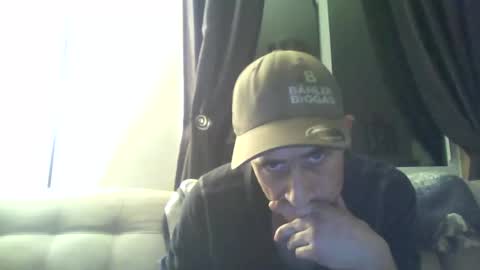 Snapshot of fouraide42 chatting on 12-17-24, 02:44 fouraide42 online show from 12-17-24, 02:44