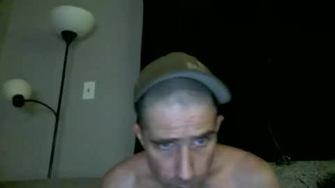 Snapshot of fouraide42 chatting on 12-17-24, 05:51 fouraide42 online show from 12-17-24, 05:51