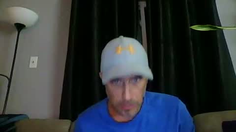 Snapshot of fouraide42 chatting on 09-09-25, 02:22 fouraide42 online show from 09-09-25, 02:22