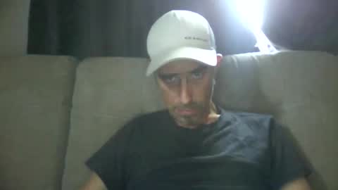 Snapshot of fouraide42 chatting on 11-20-25, 02:06 fouraide42 online show from 11-20-25, 02:06