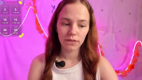 Lisa online show from 10-25-25, 09:09