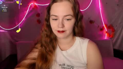 Lisa online show from 11-23-25, 05:02