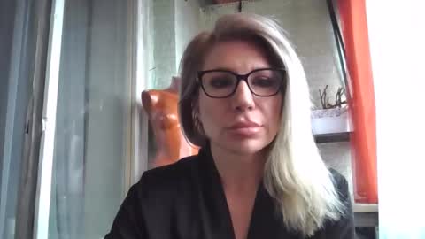 fox_red_lady7 online show from 04-02-26, 08:56