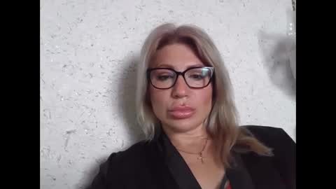 fox_red_lady7 online show from 04-06-26, 06:14