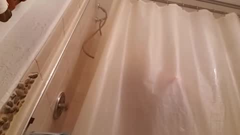 Snapshot of foxbodydave chatting on 11-28-25, 03:31 foxbodydave online show from 11-28-25, 03:31