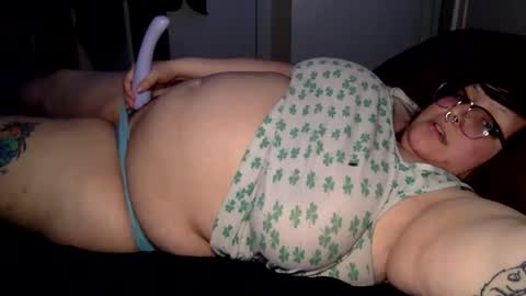 foxdarling96 online show from 05-04-26, 03:46