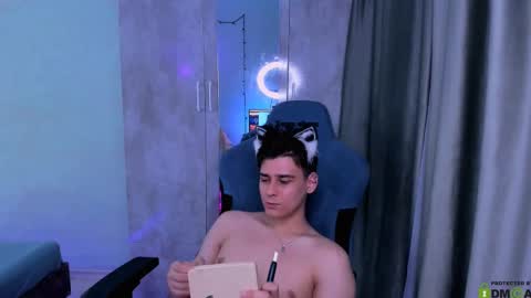 Snapshot of foxicfu chatting on 03-07-25, 03:39 Foxicfu online show from 03-07-25, 03:39