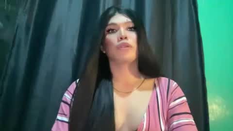 KITTY online show from 05-18-26, 12:11