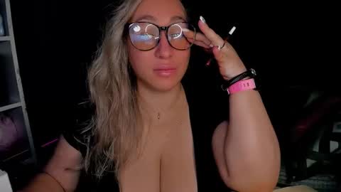 Kris online show from 11-12-25, 01:17