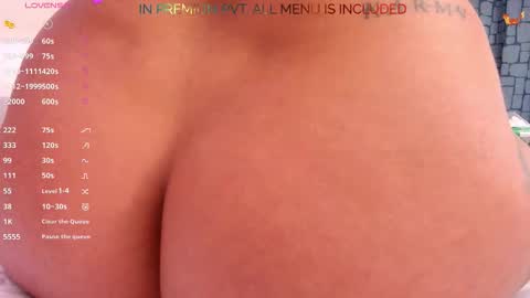 Snapshot of foxxyclarise chatting on 09-27-25, 07:24 Clarise online show from 09-27-25, 07:24