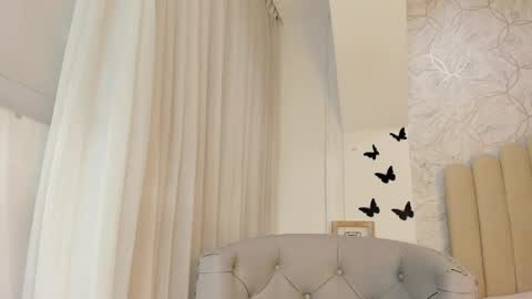 Foxy online show from 02-20-25, 11:10