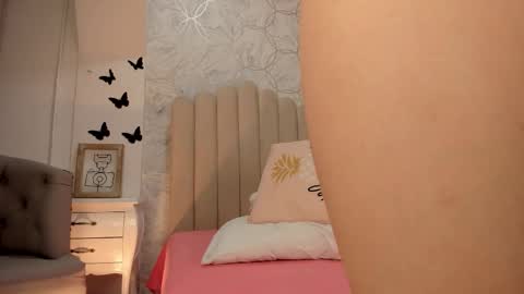 Foxy online show from 11-11-25, 08:31