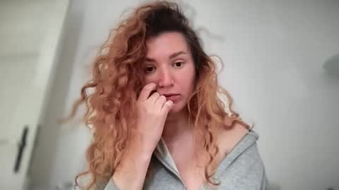 foxy_and_classy online show from 04-27-26, 11:52