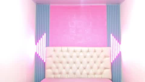 Snapshot of foxy_ella chatting on 02-14-25, 06:08 Ella online show from 02-14-25, 06:08