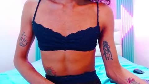 Snapshot of foxy_ella chatting on 12-05-25, 03:52 Ella online show from 12-05-25, 03:52