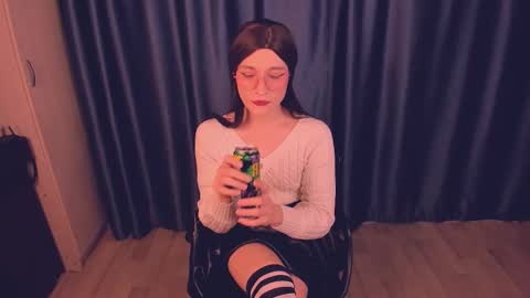 Sue online show from 10-02-25, 10:06