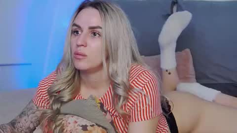 Foxy Kimmi online show from 03-28-26, 05:51