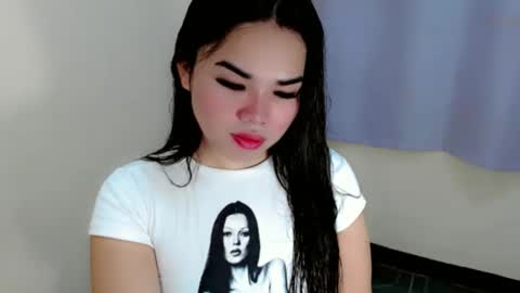 foxy_lei online show from 11-17-25, 12:05