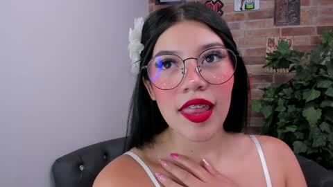 Loren online show from 04-08-26, 11:10