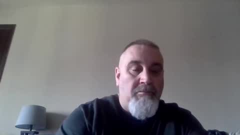 Snapshot of foxyfang chatting on 02-28-25, 01:58 foxyfang online show from 02-28-25, 01:58