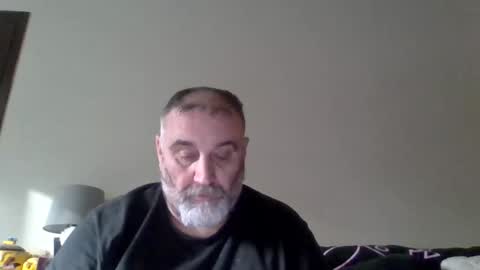 Snapshot of foxyfang chatting on 10-24-25, 09:11 foxyfang online show from 10-24-25, 09:11