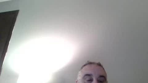 Snapshot of foxyfang chatting on 10-30-25, 01:45 foxyfang online show from 10-30-25, 01:45