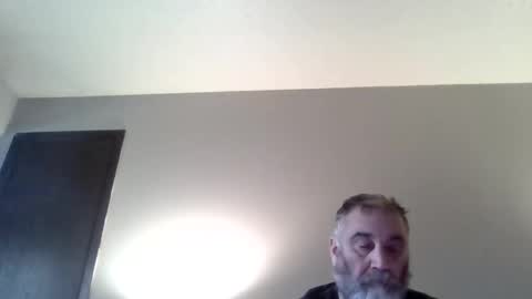 Snapshot of foxyfang chatting on 11-23-25, 02:39 foxyfang online show from 11-23-25, 02:39