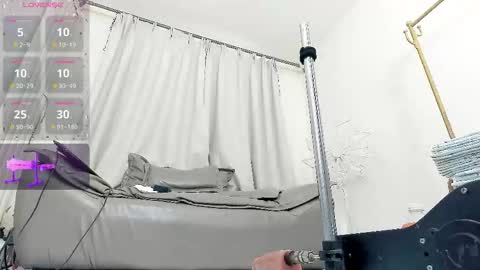 Snapshot of foxyiyi chatting on 01-14-26, 07:58 yiyi online show from 01-14-26, 07:58