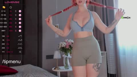 Snapshot of foxylovesyou chatting on 02-21-25, 09:13 foxylovesyou online show from 02-21-25, 09:13