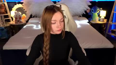 Maya online show from 12-04-25, 02:04