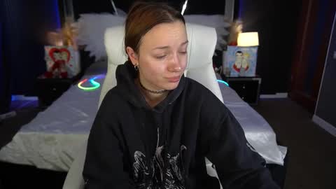 Maya online show from 02-22-26, 09:08