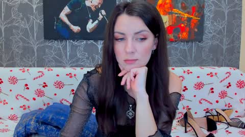 Foxy online show from 12-15-24, 05:53