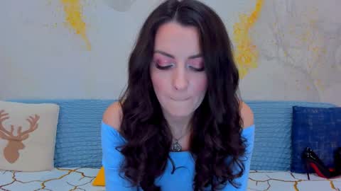 Snapshot of foxyx1 chatting on 09-27-25, 11:15 Foxy online show from 09-27-25, 11:15