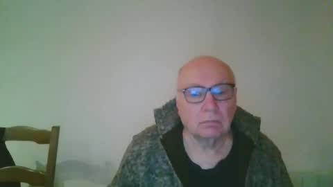 Snapshot of fra94 chatting on 03-01-26, 01:40 fra94 online show from 03-01-26, 01:40