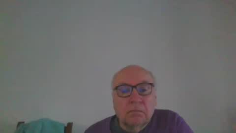Snapshot of fra94 chatting on 03-18-26, 04:21 fra94 online show from 03-18-26, 04:21