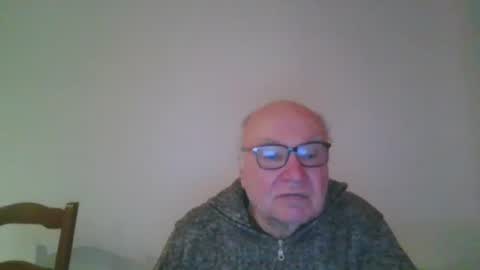 Snapshot of fra94 chatting on 03-23-26, 08:13 fra94 online show from 03-23-26, 08:13