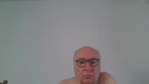 Snapshot of fra94 chatting on 06-03-26, 02:55 fra94 online show from 06-03-26, 02:55