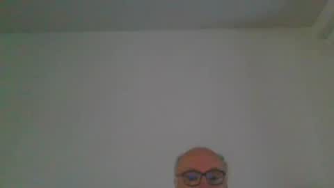 Snapshot of fra94 chatting on 06-06-26, 04:44 fra94 online show from 06-06-26, 04:44
