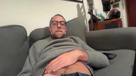 Snapshot of fra___ chatting on 11-23-25, 12:54 fra___ online show from 11-23-25, 12:54