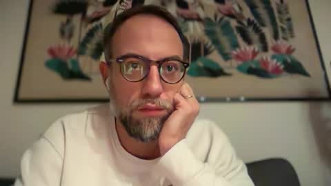 Snapshot of fra___ chatting on 12-15-25, 11:53 fra___ online show from 12-15-25, 11:53