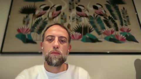 Snapshot of fra___ chatting on 12-16-25, 05:40 fra___ online show from 12-16-25, 05:40