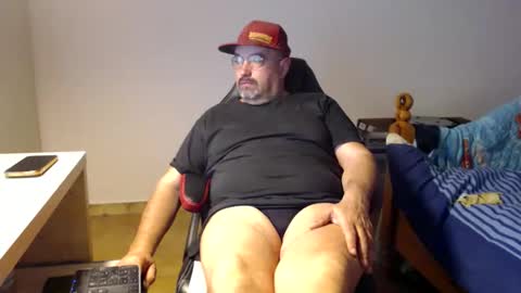 Fraboys online show from 04-06-26, 05:08