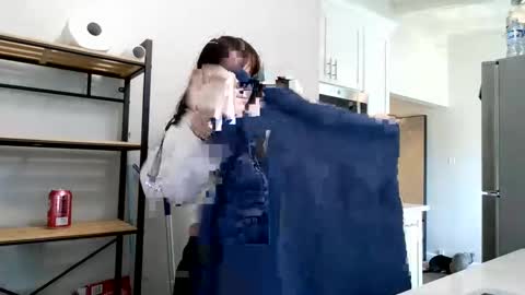 Angel online show from 09-20-25, 03:57