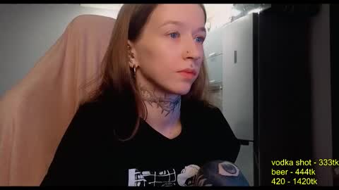 Snapshot of fran_bow chatting on 10-10-25, 08:13 fran_bow online show from 10-10-25, 08:13