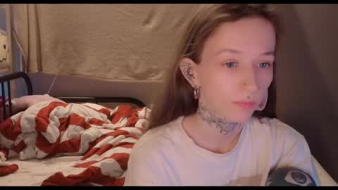 Snapshot of fran_bow chatting on 05-25-26, 10:54 fran_bow online show from 05-25-26, 10:54