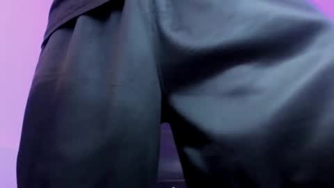 Snapshot of fran_boy_ chatting on 09-11-25, 03:28 Fran online show from 09-11-25, 03:28