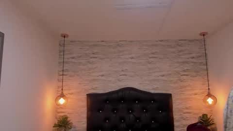          online show from 12-14-25, 02:11