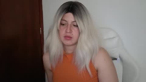 Francesca online show from 03-05-26, 09:44