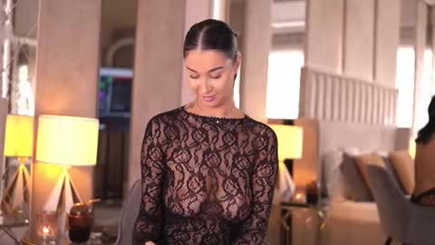 Snapshot of francescadante chatting on 10-24-25, 07:27 francescadante online show from 10-24-25, 07:27