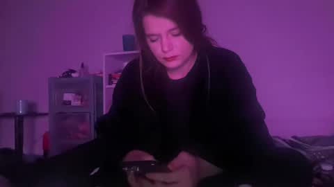 Snapshot of francescafey chatting on 11-17-25, 05:57 francescafey online show from 11-17-25, 05:57